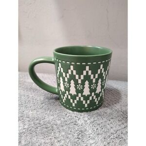 St Nicholas Square mug coffee cup Argyle Christmas‎ tree Snowflake Green White